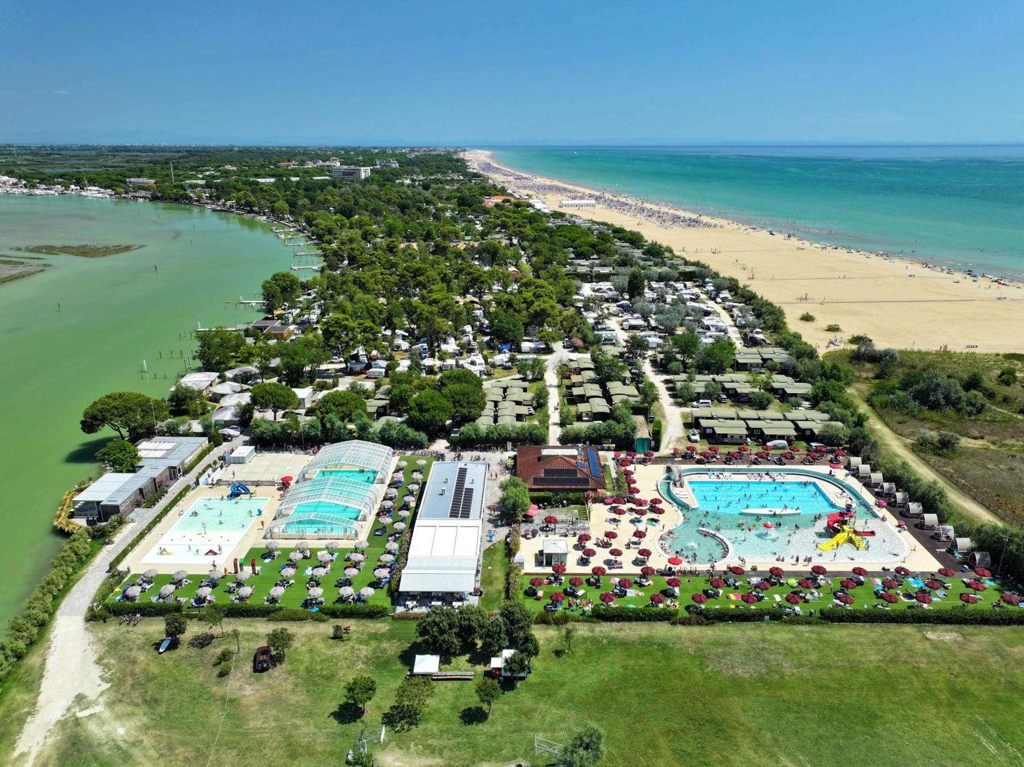 Camping Village Capalonga Bibione Exterior photo